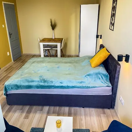 Fresh Smartly Designed Flat & Sunny Balcony