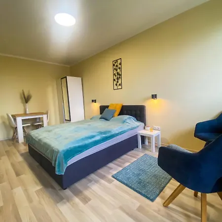 Fresh Smartly Designed Flat & Sunny Balcony Apartment
