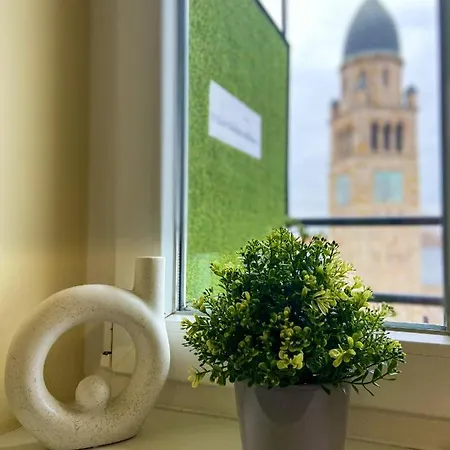 Fresh Smartly Designed Flat & Sunny Balcony Daire Budapeşte